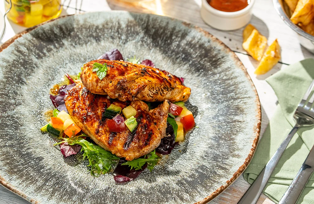 Jerk Chicken Supreme with Steak Cut Chips & Salsa